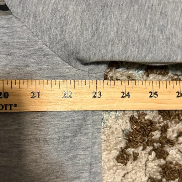 Nike Women’s Sportswear Tech Fleece Windrunner Full Zip Jacket Size Medium Gray - Picture 4 of 5